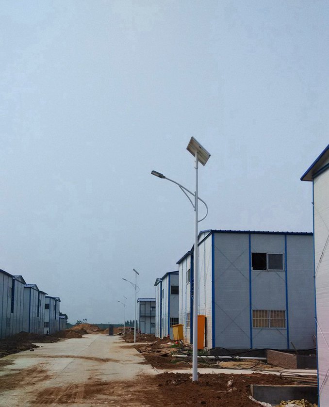河南路灯图片，工厂太阳能路灯专用