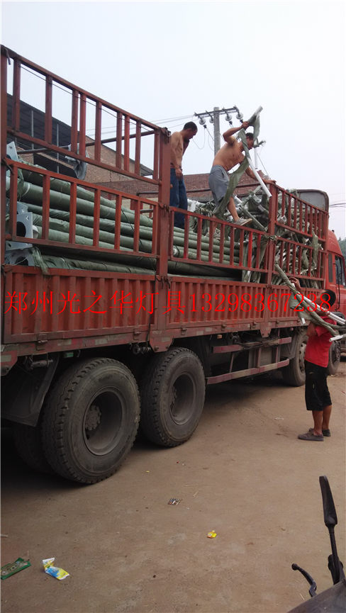 濮阳太阳能路灯安装仪式 濮阳太阳能路灯安装仪式